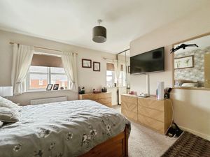 Master Bedroom- click for photo gallery